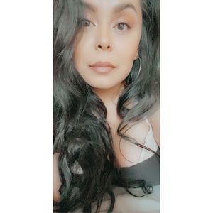 Meet your Posher, Jenn